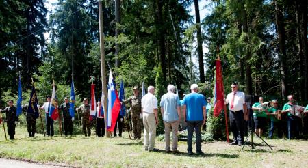 Spominska svečanost pri Trotovem križu na Libeliški gori (4)